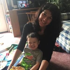 Meet your Posher, Lynda